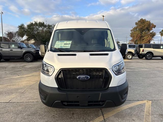 2025 Ford Transit Base