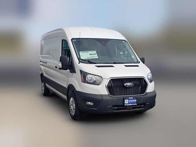 2025 Ford Transit Base