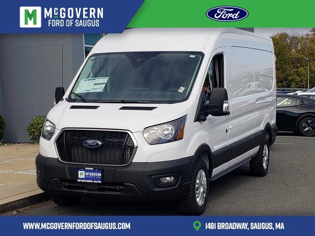 2025 Ford Transit Base