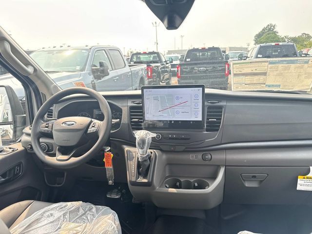 2025 Ford Transit Base