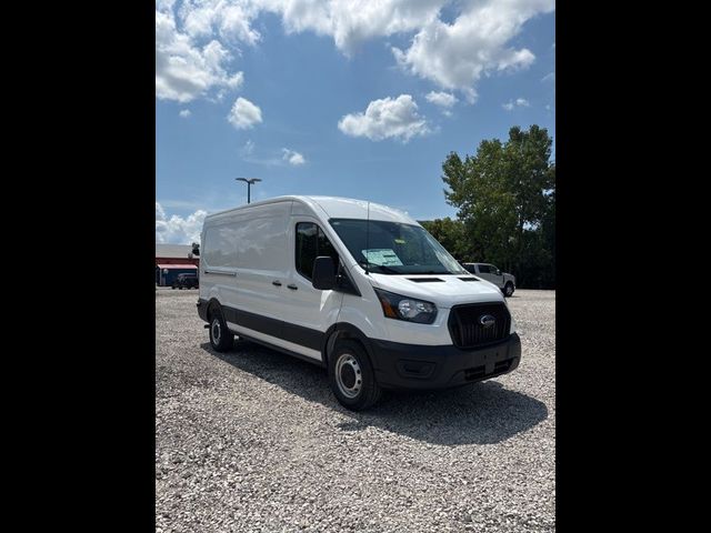 2025 Ford Transit Base