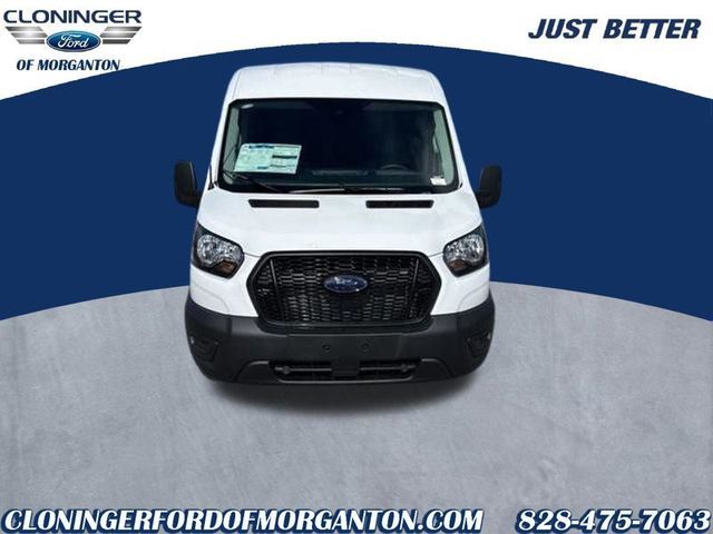 2025 Ford Transit Base