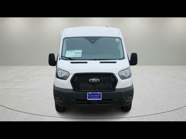 2025 Ford Transit Base
