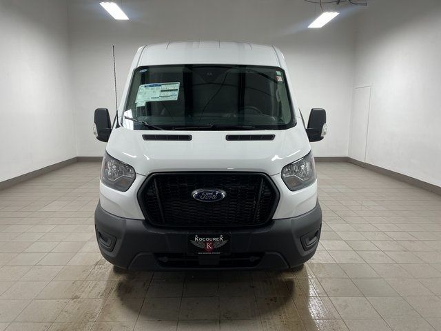 2025 Ford Transit Base