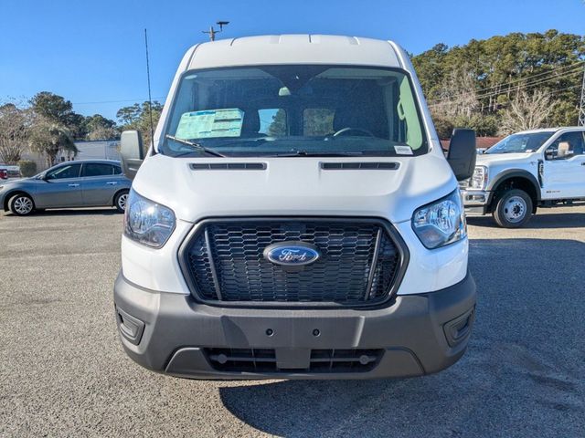 2025 Ford Transit Base
