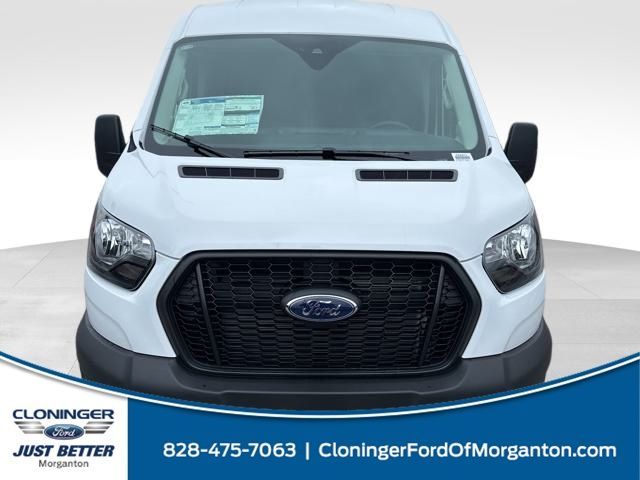 2025 Ford Transit Base