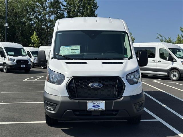 2025 Ford Transit Base