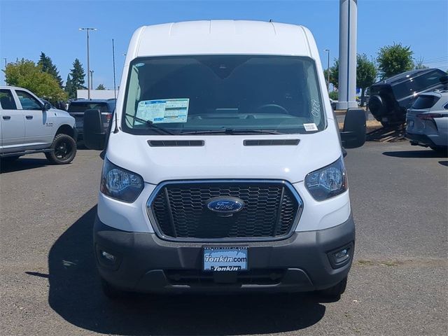 2025 Ford Transit Base