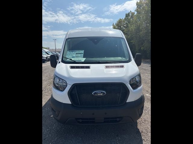 2025 Ford Transit Base
