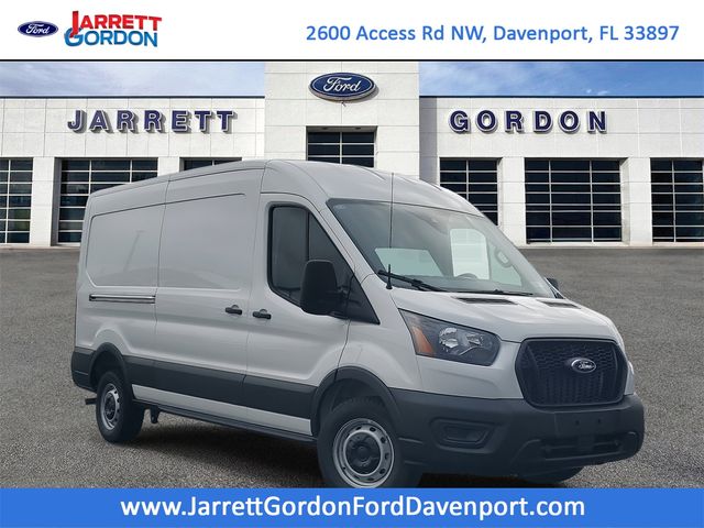 2025 Ford Transit Base