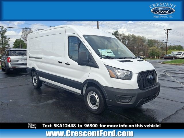 2025 Ford Transit Base