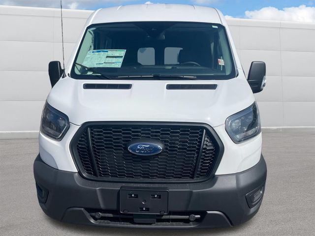 2025 Ford Transit Base