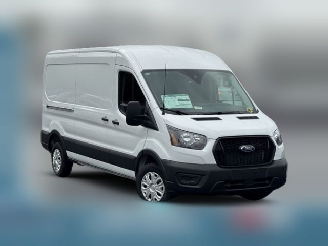 2025 Ford Transit Base