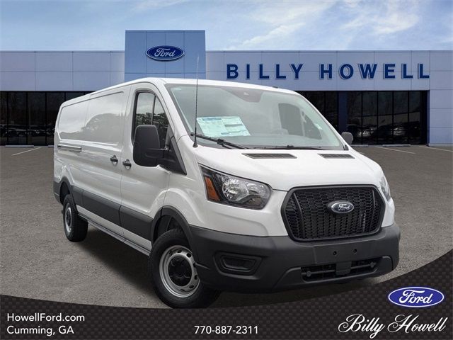 2025 Ford Transit Base