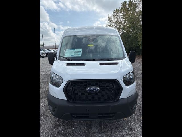 2025 Ford Transit Base