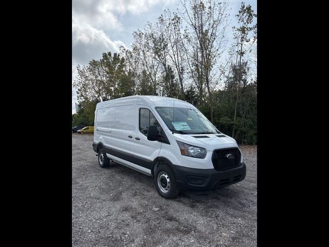 2025 Ford Transit Base