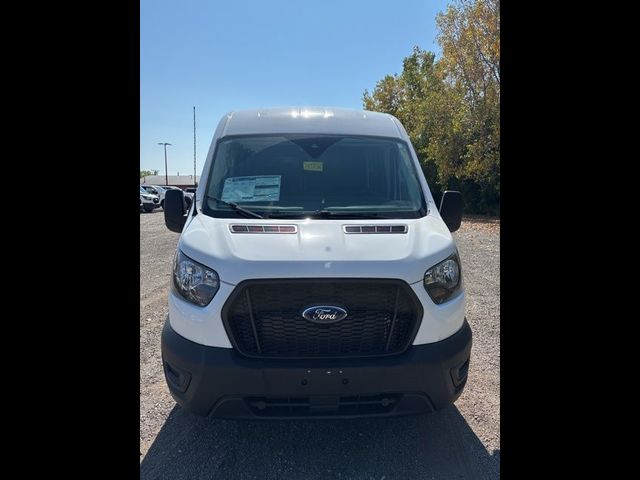 2025 Ford Transit Base