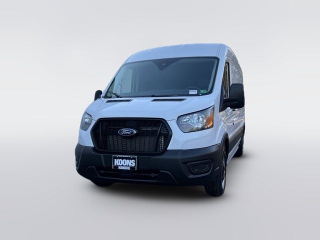 2025 Ford Transit Base