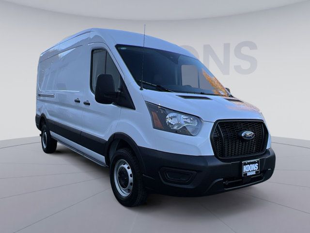 2025 Ford Transit Base