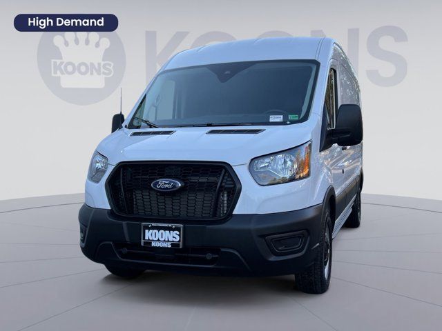 2025 Ford Transit Base