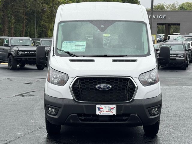 2025 Ford Transit Base