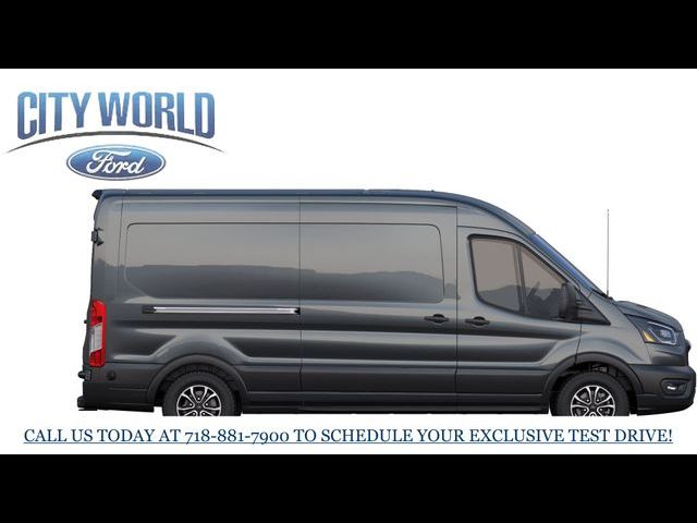 2025 Ford Transit Base