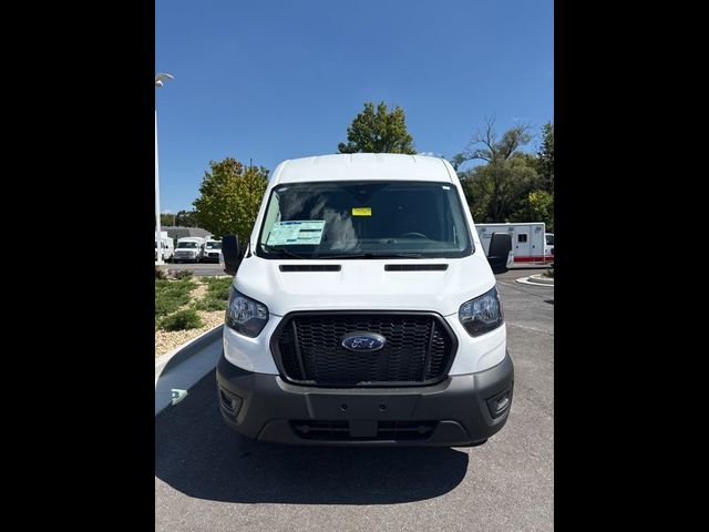 2025 Ford Transit Base