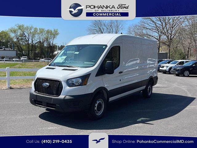 2025 Ford Transit Base