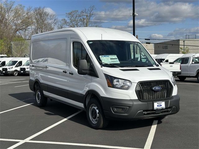 2025 Ford Transit Base