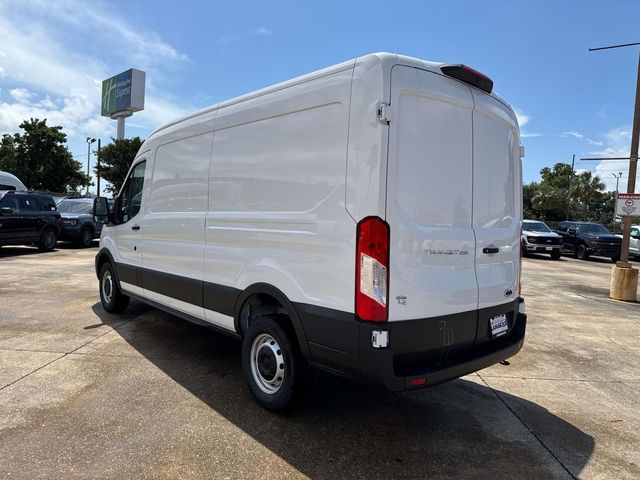 2025 Ford Transit Base