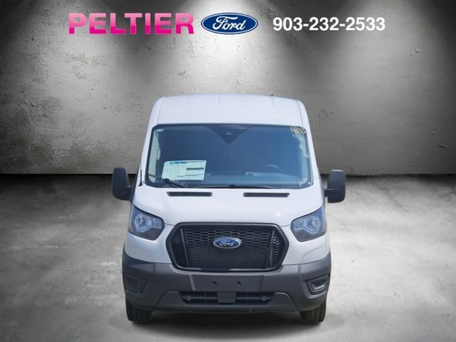 2025 Ford Transit Base