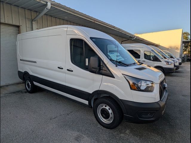 2025 Ford Transit Base