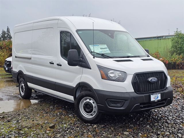 2025 Ford Transit Base