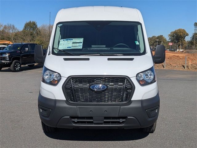 2025 Ford Transit Base