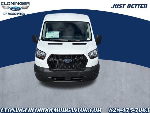 2025 Ford Transit Base