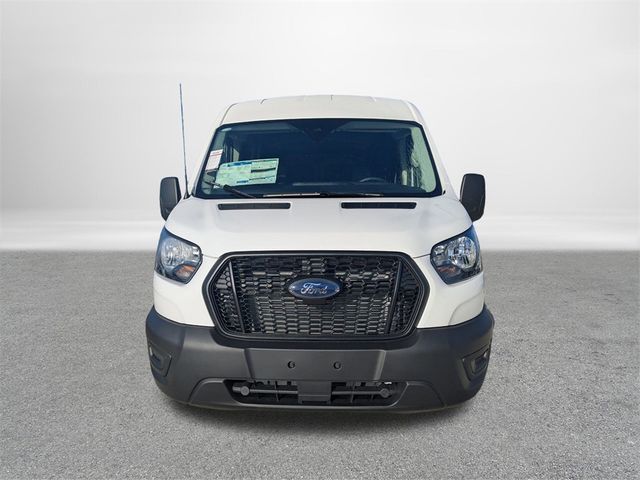 2025 Ford Transit Base