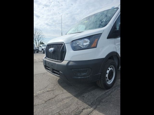 2025 Ford Transit Base