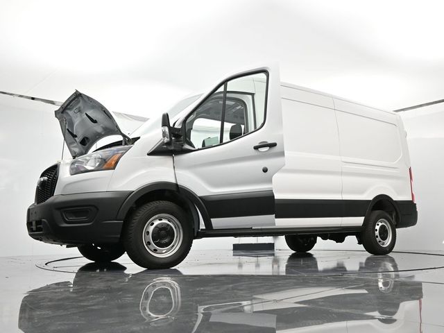 2025 Ford Transit Base