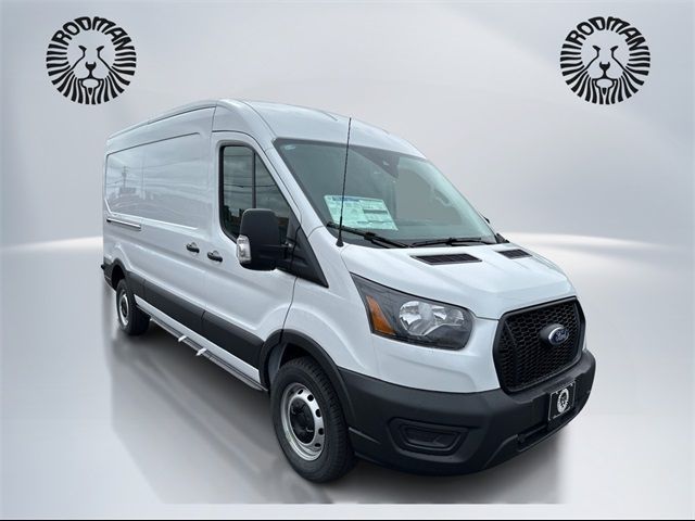 2025 Ford Transit Base
