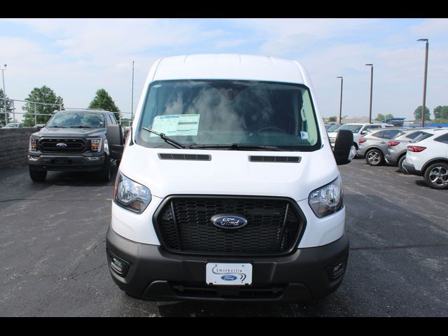 2025 Ford Transit Base