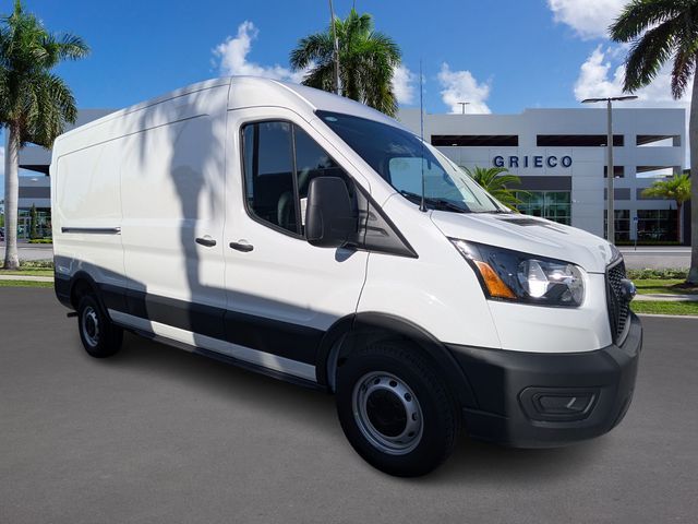 2025 Ford Transit Base