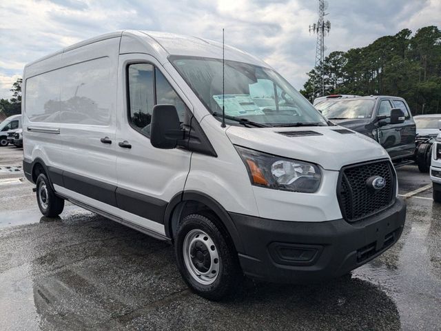 2025 Ford Transit Base