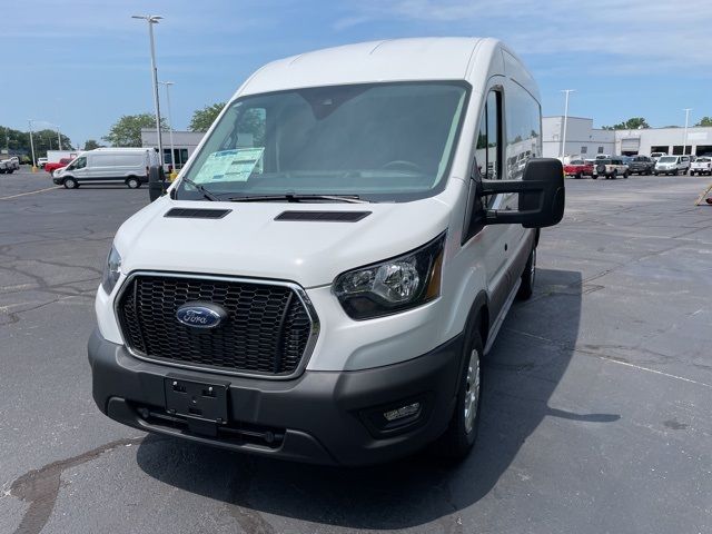 2025 Ford Transit Base