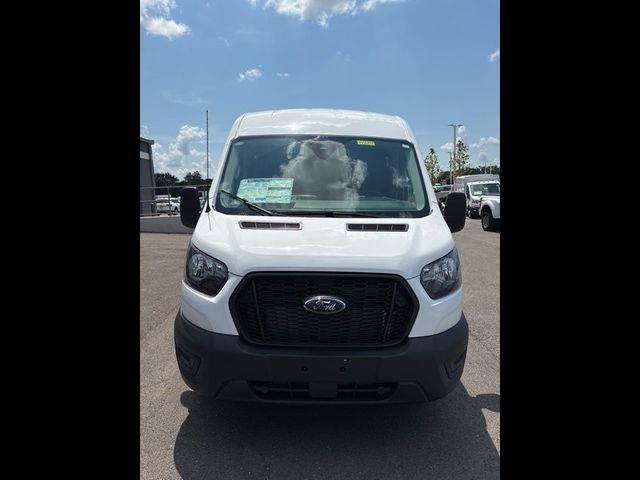 2025 Ford Transit Base