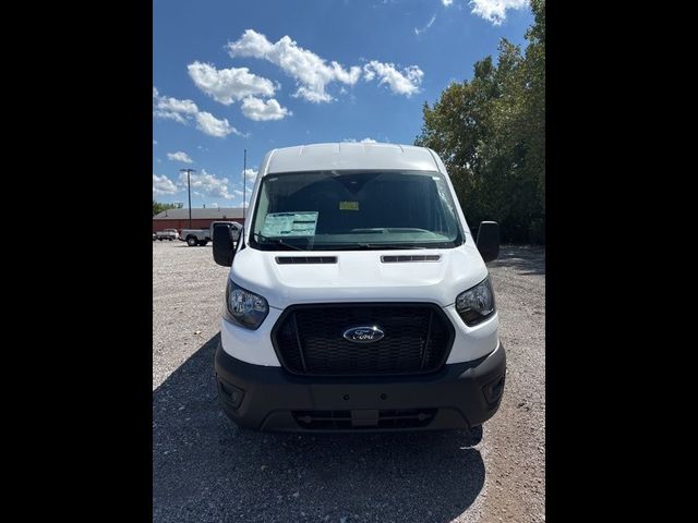2025 Ford Transit Base