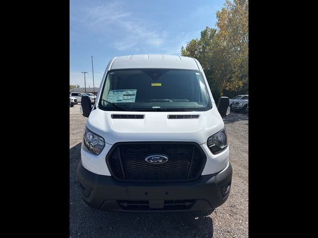 2025 Ford Transit Base
