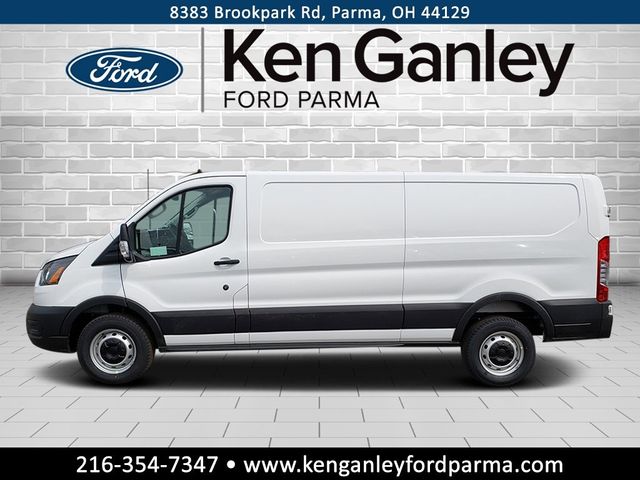 2025 Ford Transit Base