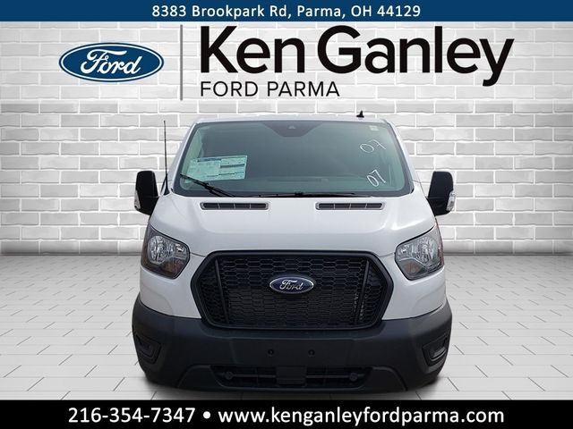 2025 Ford Transit Base