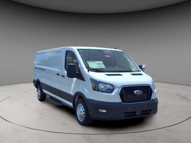 2025 Ford Transit Base