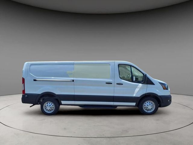 2025 Ford Transit Base